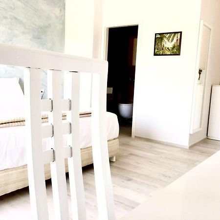 Amberyellowbnb Shkoder Luaran gambar