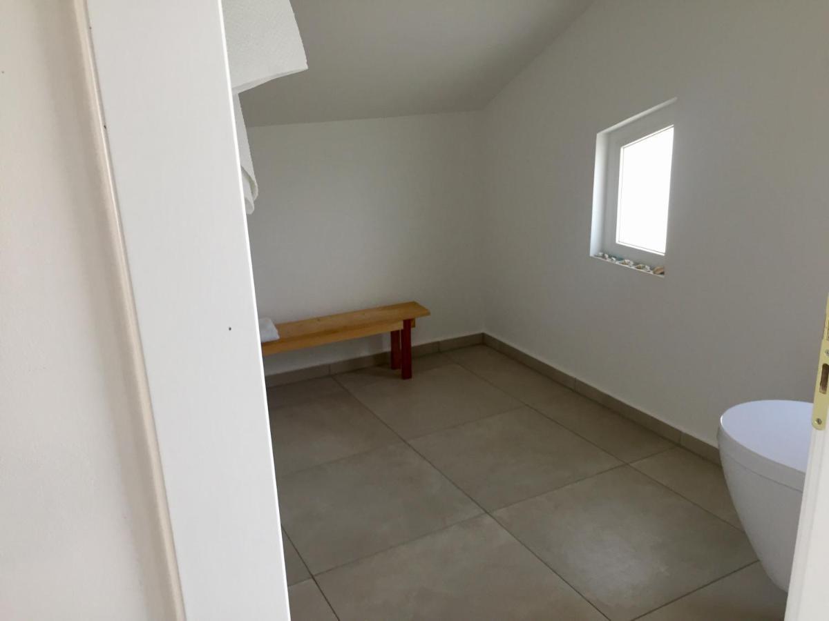 Amberyellowbnb Shkoder Luaran gambar